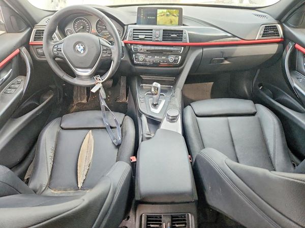 2018 BMW 330 xDrive SA — CKPT