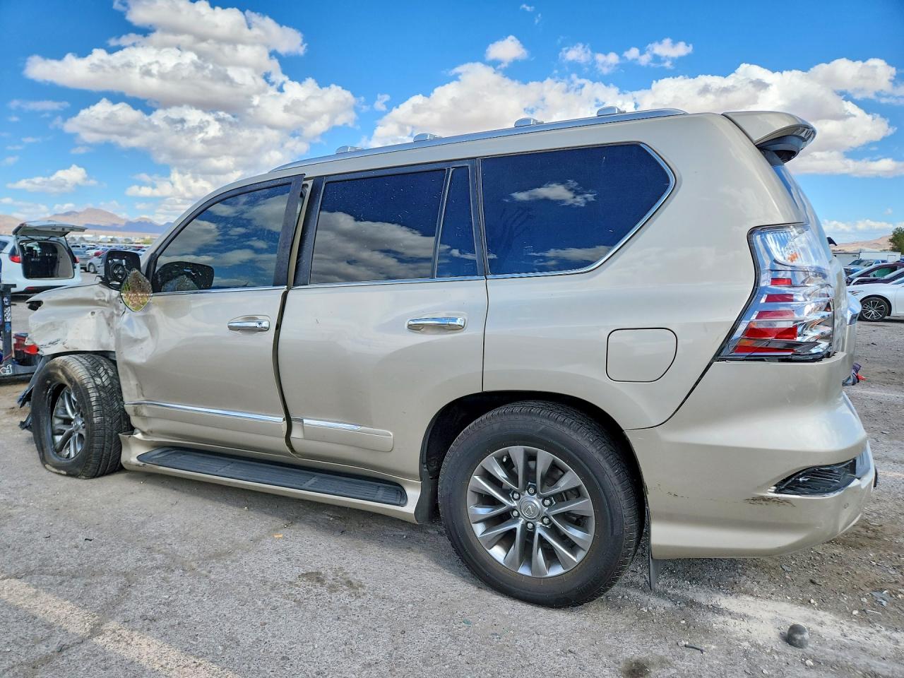 2016 LEXUS GX — Front 3/4