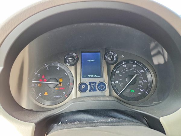 2016 LEXUS GX — Engine bay