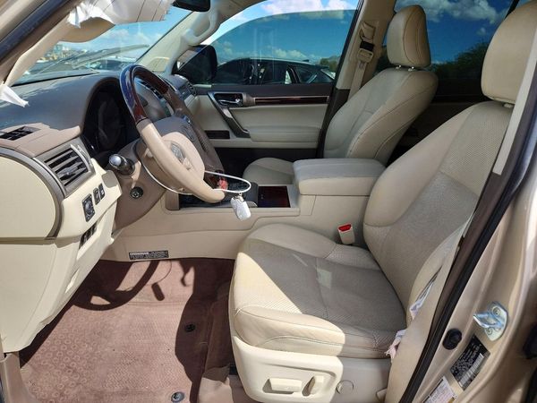 2016 LEXUS GX — LOOS