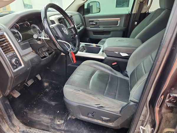 2019 RAM 1500 CLASSIC — DENT