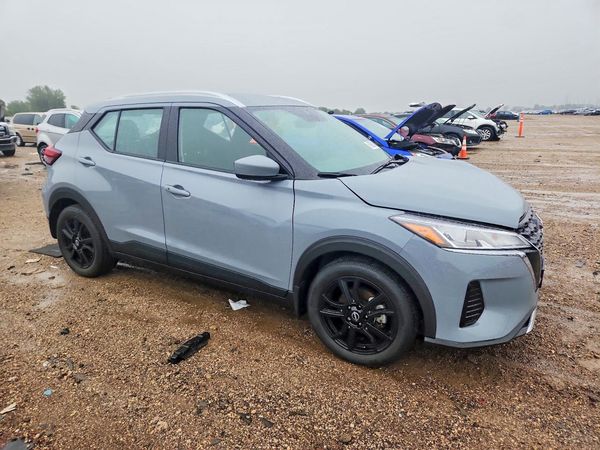 2023 NISSAN KICKS — Passenger 3/4