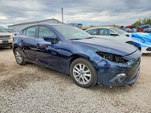 2015 MAZDA 3 Touring/GS — Passenger 3/4