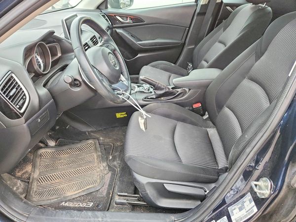 2015 MAZDA 3 Touring/GS — DENT