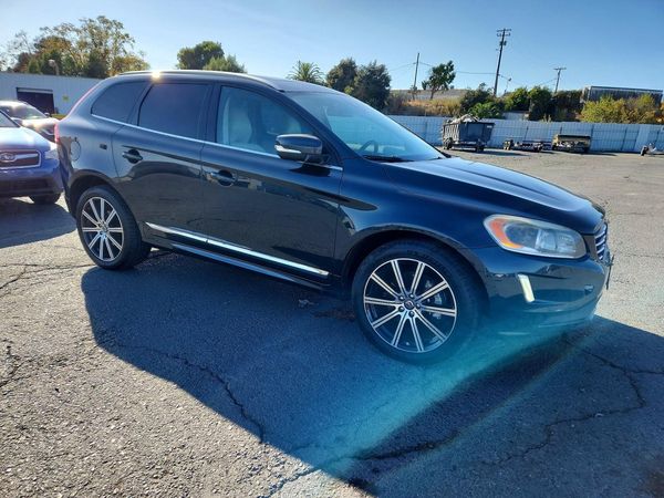 2014 VOLVO XC60