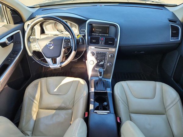 2014 VOLVO XC60