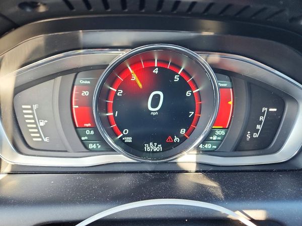 2014 VOLVO XC60