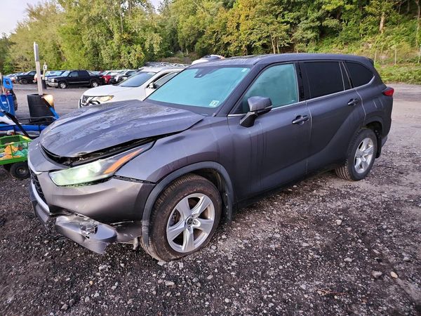 2022 TOYOTA HIGHLANDER