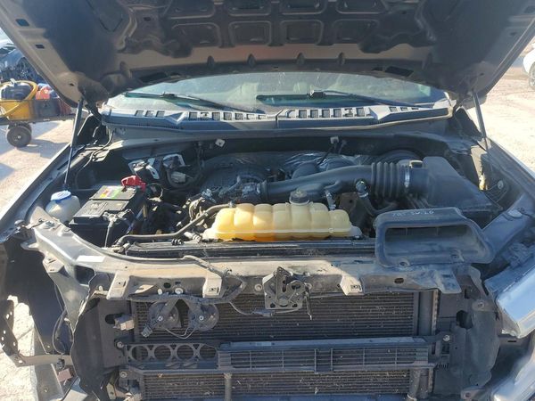 2019 FORD F150 — Engine bay