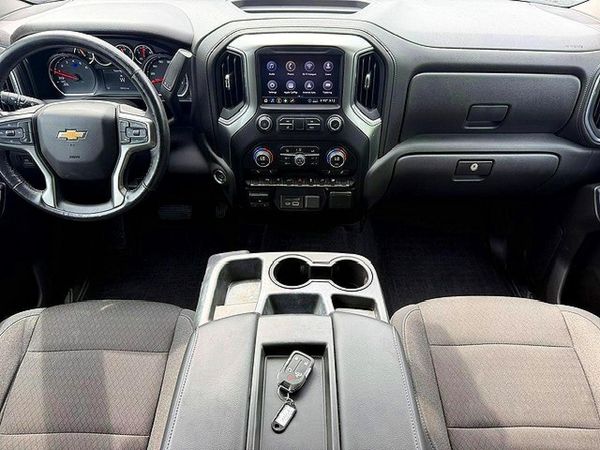 2020 CHEVROLET SILVERADO LT