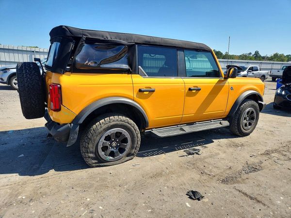 2022 FORD BRONCO