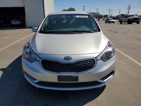 2016 KIA FORTE GL (Middle-Low Grade)