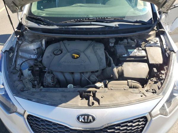 2016 KIA FORTE GL (Middle-Low Grade)