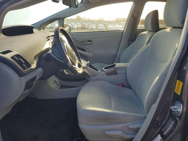 2012 TOYOTA PRIUS — DENT