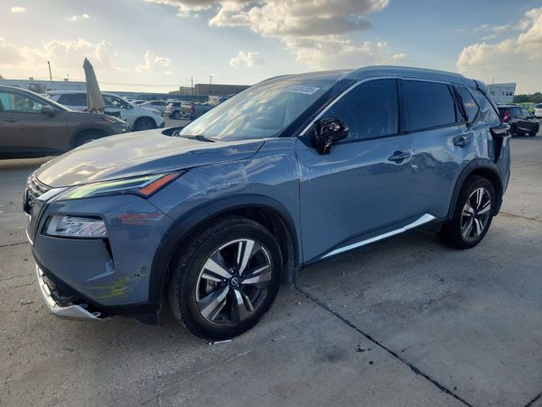 2022 NISSAN ROGUE Platinum — Front 3/4