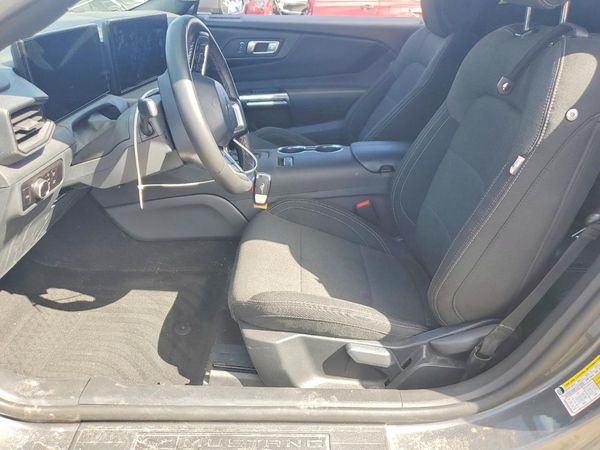 2025 FORD MUSTANG — DENT