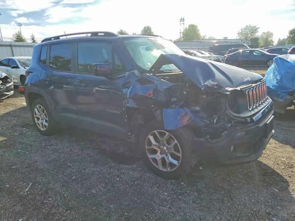 2017 JEEP RENEGADE — Passenger 3/4