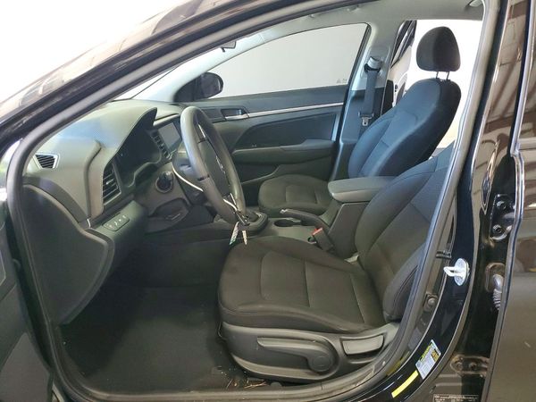 2019 HYUNDAI ELANTRA — DENT