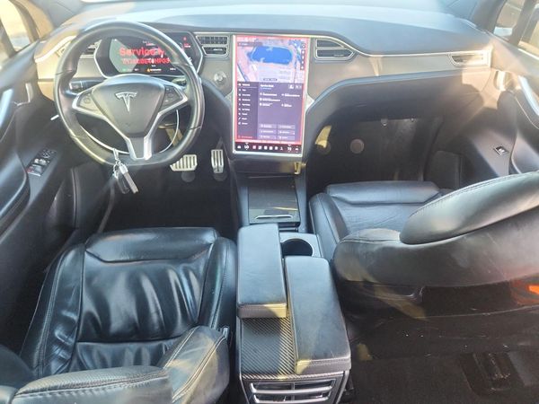 2017 TESLA MODEL X
