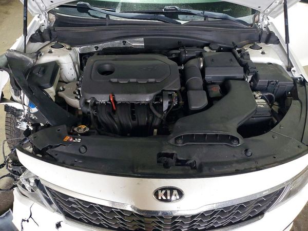 2019 KIA OPTIMA — Engine bay