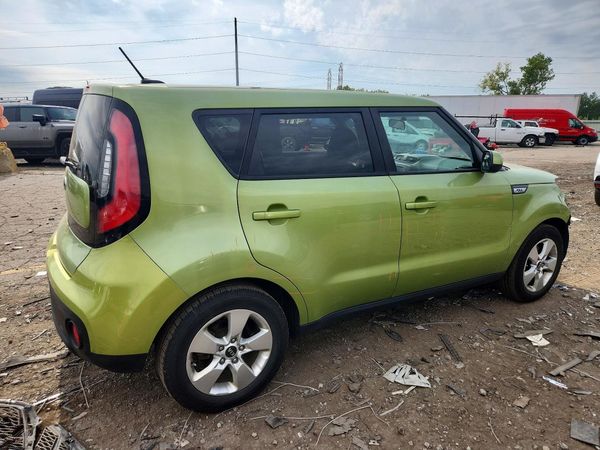 2017 KIA SOUL Base