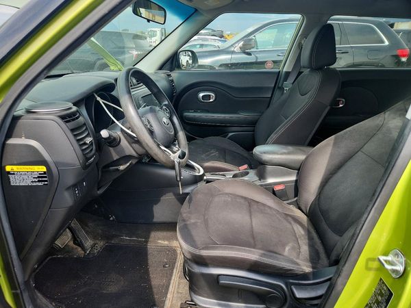 2017 KIA SOUL Base