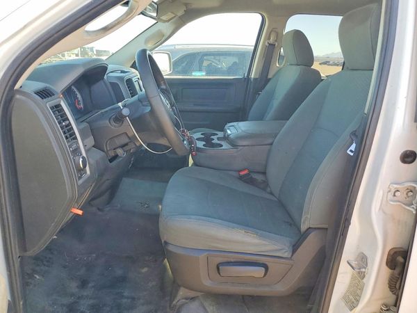 2015 RAM 1500 ST
