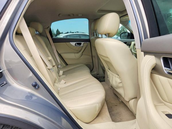 2015 INFINITI QX70 — PSRS