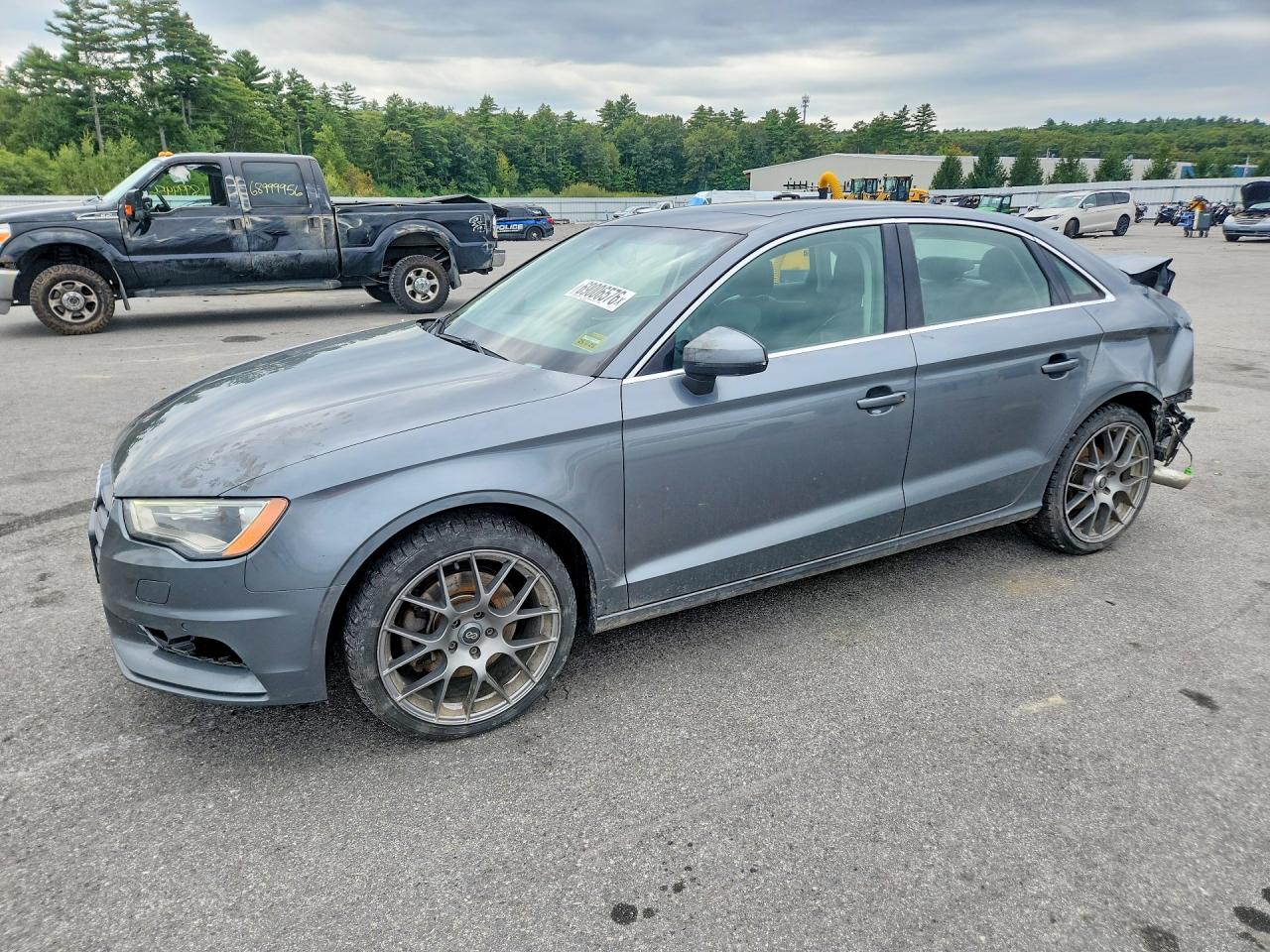 2015 AUDI A3 — Front 3/4