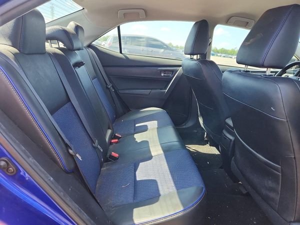 2017 TOYOTA COROLLA