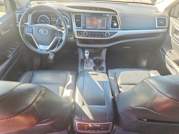 2018 TOYOTA HIGHLANDER — CKPT