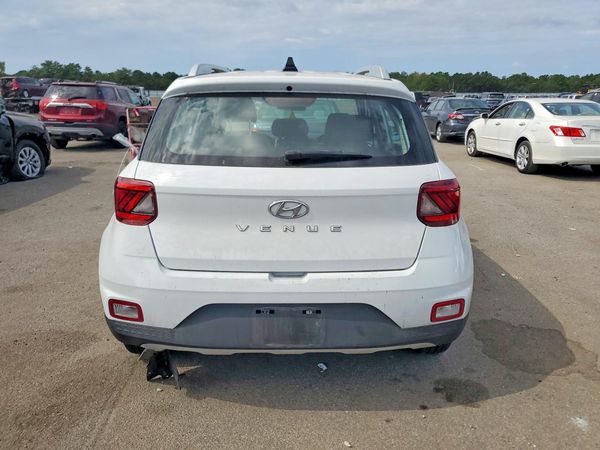 2020 HYUNDAI VENUE SEL, Denim — DIRR