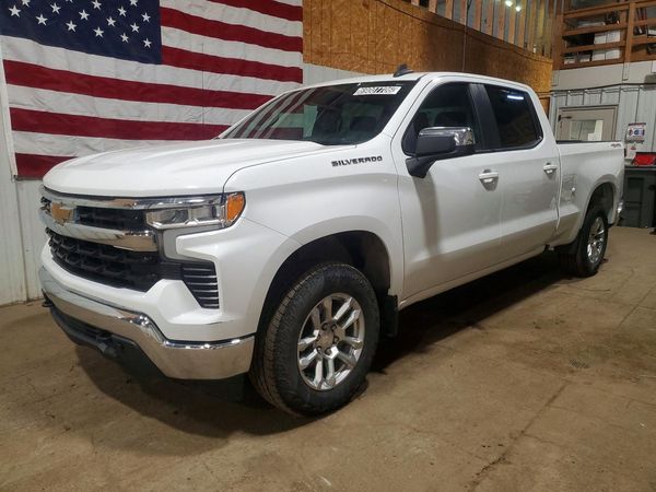 2023 CHEVROLET SILVERADO — DSFA — Front 3/4