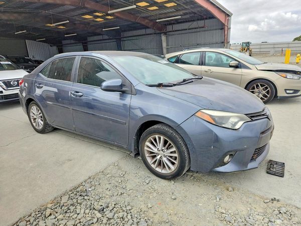 2015 TOYOTA COROLLA L/LE — Passenger 3/4