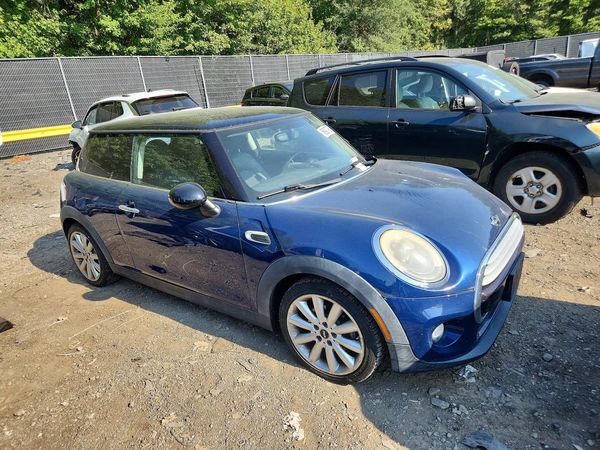 2014 MINI COOPER — Passenger 3/4