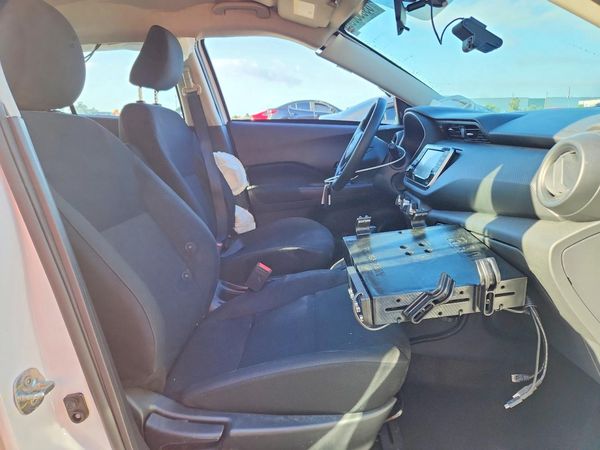 2024 NISSAN KICKS — DENT