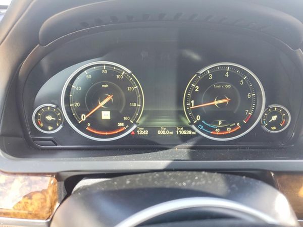 2015 BMW 750 — ODOM
