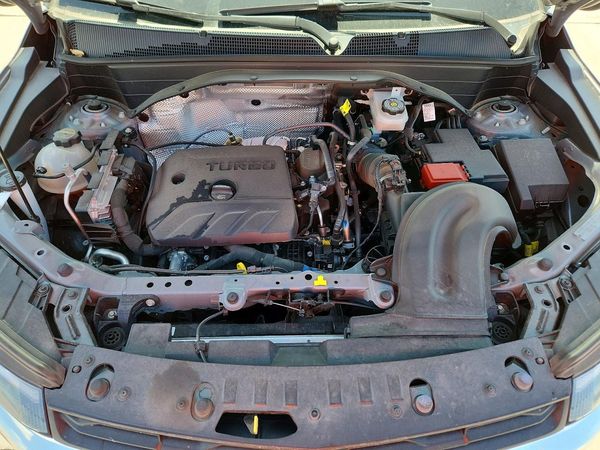 2026 CHEVROLET TRAILBLAZE LT — Engine bay