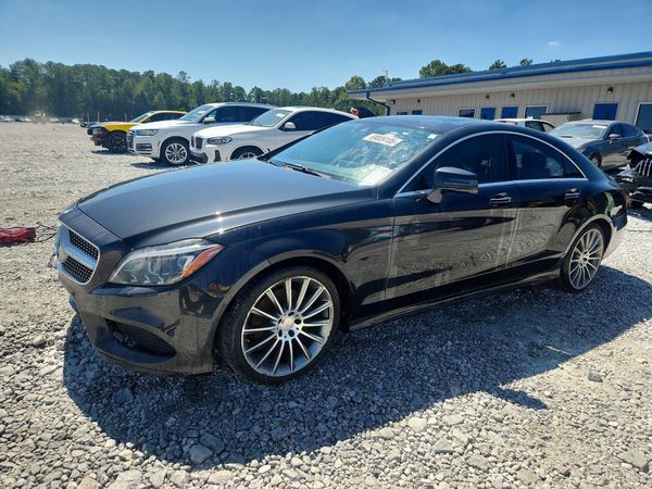 2016 MERCEDES-BENZ CLC-CLASS CLS400 — Front 3/4