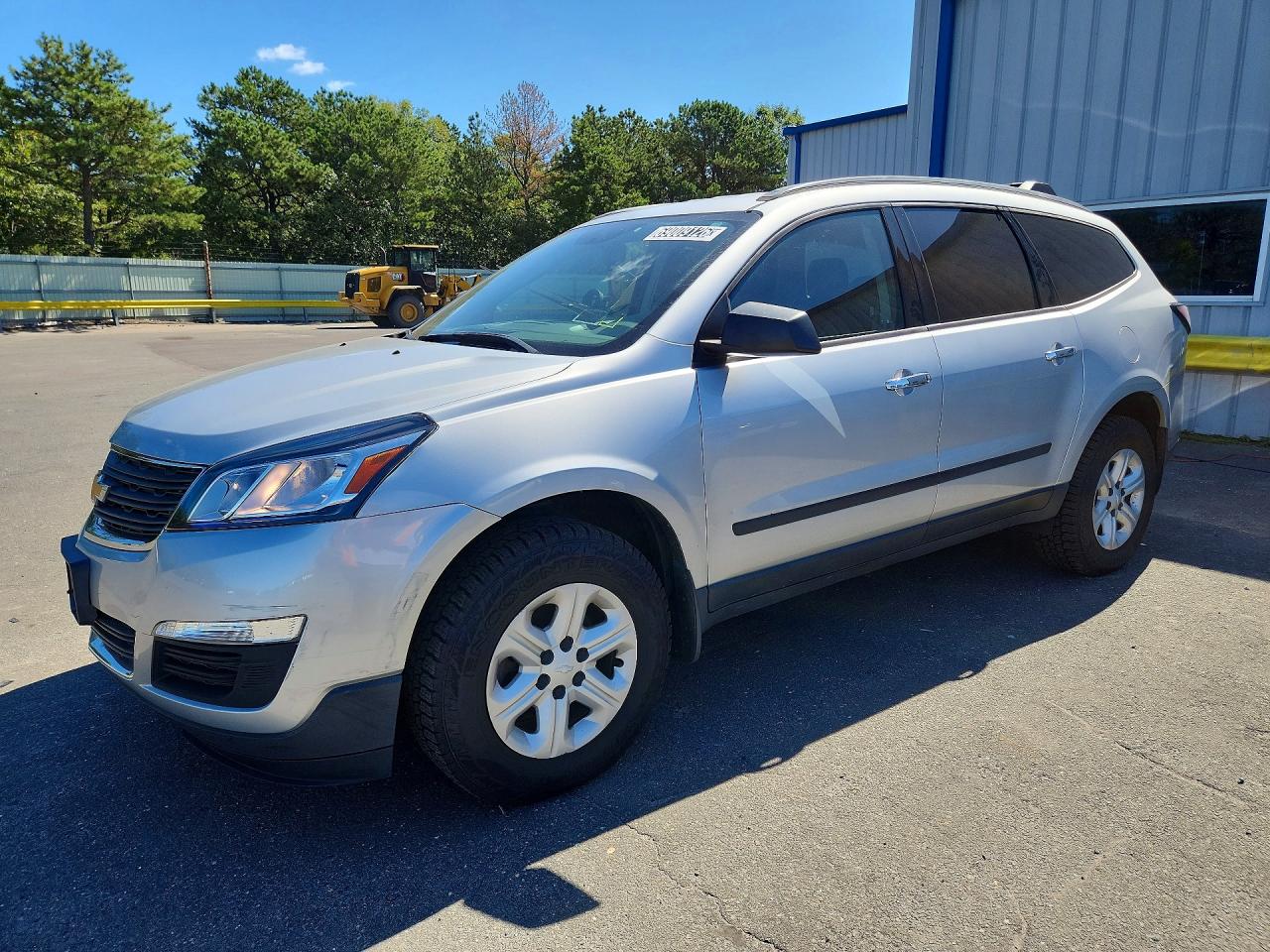 2017 CHEVROLET TRAVERSE LS — Front 3/4
