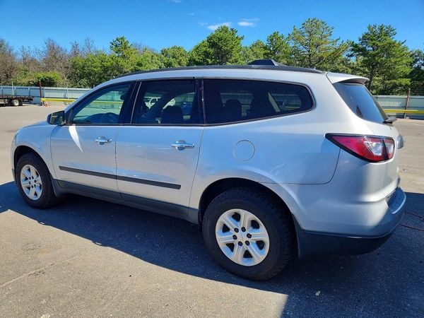 2017 CHEVROLET TRAVERSE LS — DSRA
