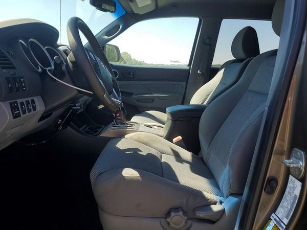 2013 TOYOTA TACOMA Delux — DENT