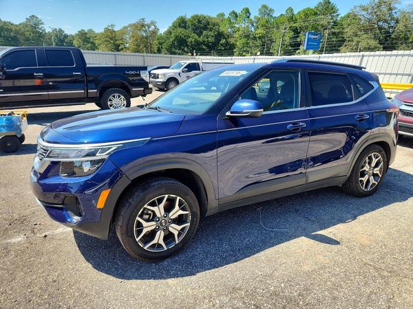 2021 KIA SELTOS — Front 3/4