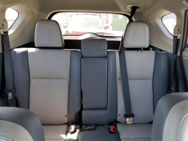 2013 TOYOTA RAV4 High — SUVN