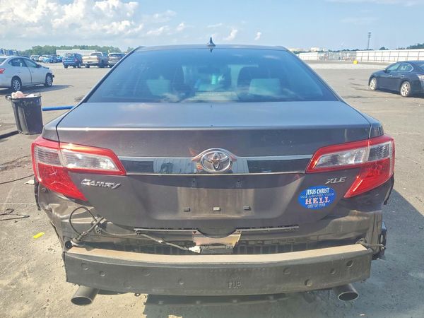 2013 TOYOTA CAMRY