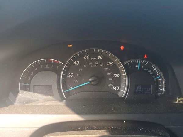 2013 TOYOTA CAMRY