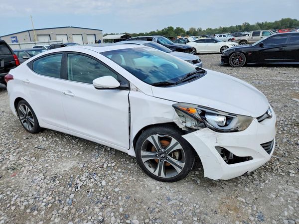 2015 HYUNDAI ELANTRA — Passenger 3/4