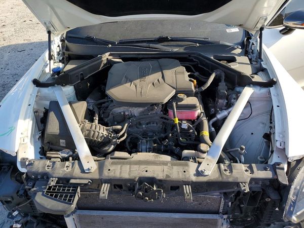 2022 KIA STINGER — Engine bay