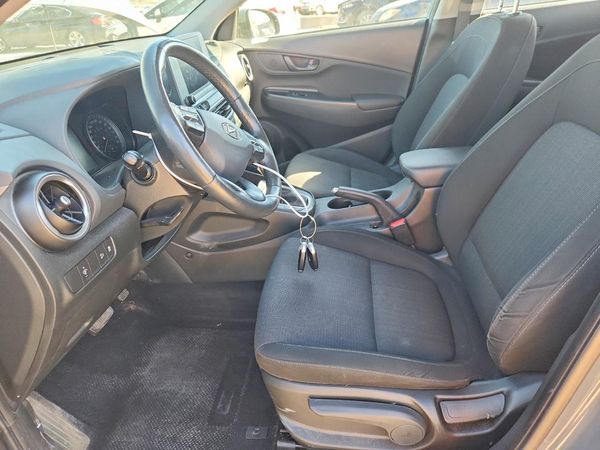 2022 HYUNDAI KONA — DENT
