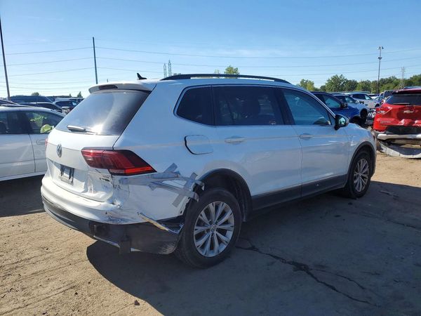 2018 VOLKSWAGEN TIGUAN SE, 4Motion SEL — PSRA